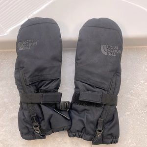 North Face toddler mittens with dry vent